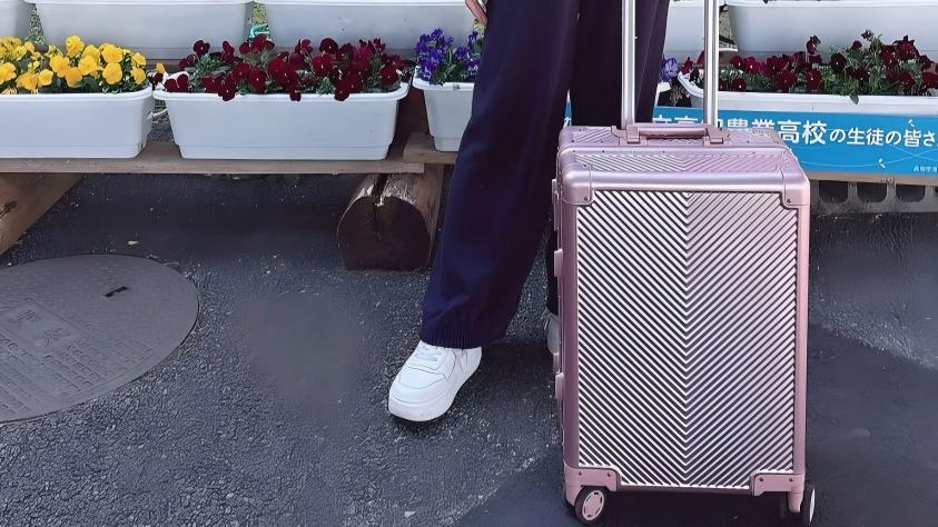 LDUVIN｜お客様投稿（LDUVIN アルミニウム フェザー）