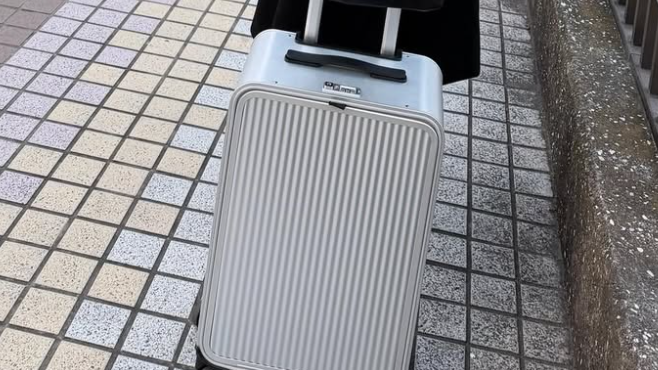 LDUVIN｜お客様投稿（LDUVIN アルミニウム フロントオープン）